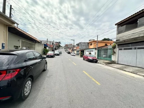 Imagem Sobrado com 2 dormitórios à venda, 180 m² por R$ 420.000,00 - Jardim Santa Inês - Suzano/SP