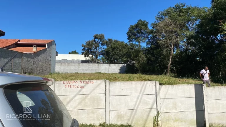 Imagem Descubra o seu refúgio de luxo no coração do Jardim dos Pinheiros, em Atibaia!