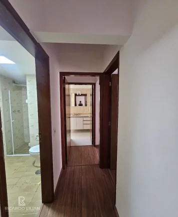 Imagem Apartamento amplo no Alto da Boa vista a 200 metros do metro com 2 dormitorios