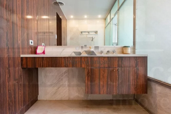 Imagem Apartamento à venda em Higienópolis com 03 quartos sendo 01 suíte e 02 vagas, 310m²