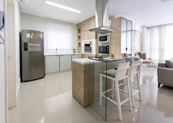 Imagem Apartamento com 3 dormitórios sendo 3 suítes e 1 vaga de garagem em Balneário Camboriú/SC