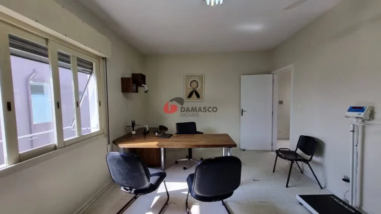 Imagem Sobrado à venda, Olímpico