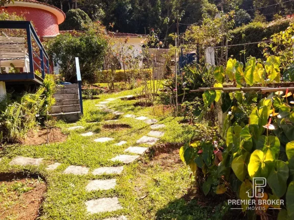 Imagem Casa à venda, 200 m² por R$ 980.000,00 - Albuquerque - Teresópolis/RJ