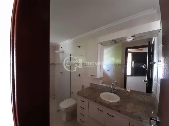 Imagem Casa a Venda com Localização Privilegiada. Ótima Para Investidores.!!