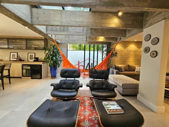 Imagem Casa mobiliada à venda com 408 m², 3 dormitórios suítes e 3 vagas R$ 5.832.000 - Brooklin