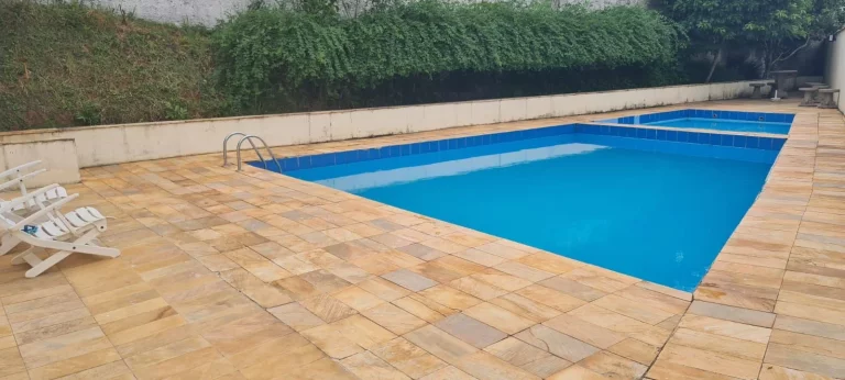 Imagem Sobrado em Condomínio à Venda em Cotia-SP, Bairro do Maranhão: 2 Quartos, 1 Banheiro, 2 Vagas de Garagem, 67m² de Área.