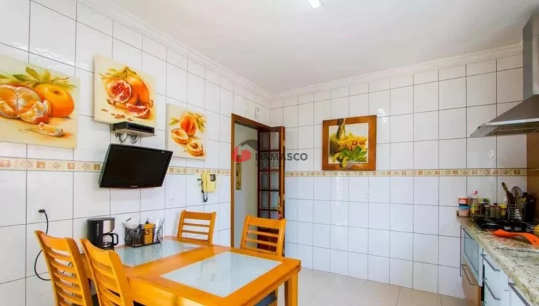 Imagem Sobrado à venda 3 Quartos, 1 Suite, 4 Vagas, 207M², Campestre, Santo André - SP