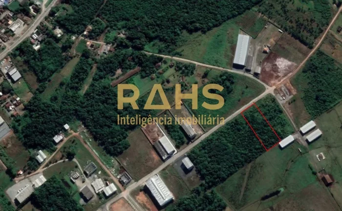 Imagem Excelente terreno industrial à venda em Araquari Terreno com 6.779,24m2 de área total, 50 metros d...