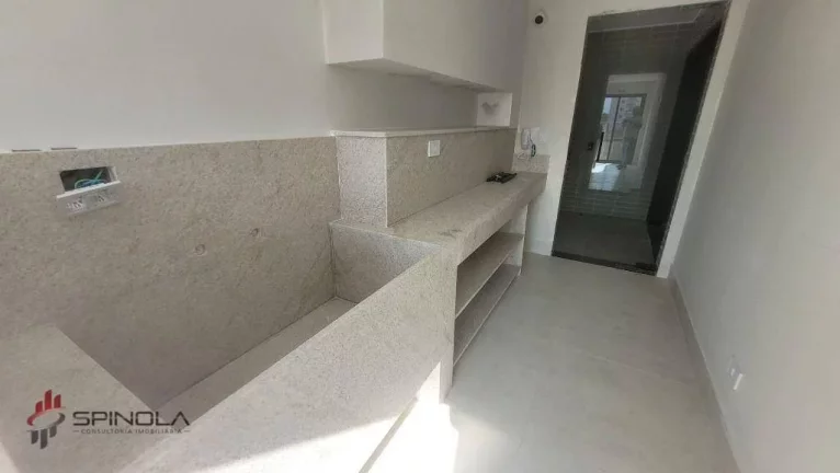 Imagem Apartamento com 2 dormitórios à venda, 69 m² por R$ 518.000,00 - Maracanã - Praia Grande/SP