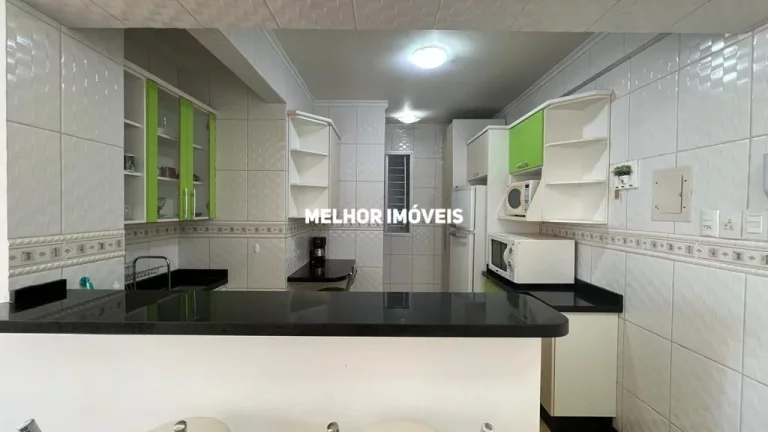 Imagem Apartamento Mobiliado com 01 dormitório na Quadra Mar de Balneário Camboriú.