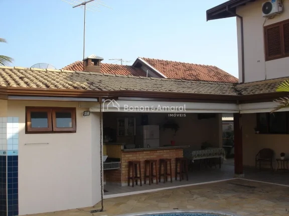 Imagem Casa à venda no Condomínio Terras do Caribe, em Valinhos, com 3 dormitórios, sendo 1 suíte. A re...
