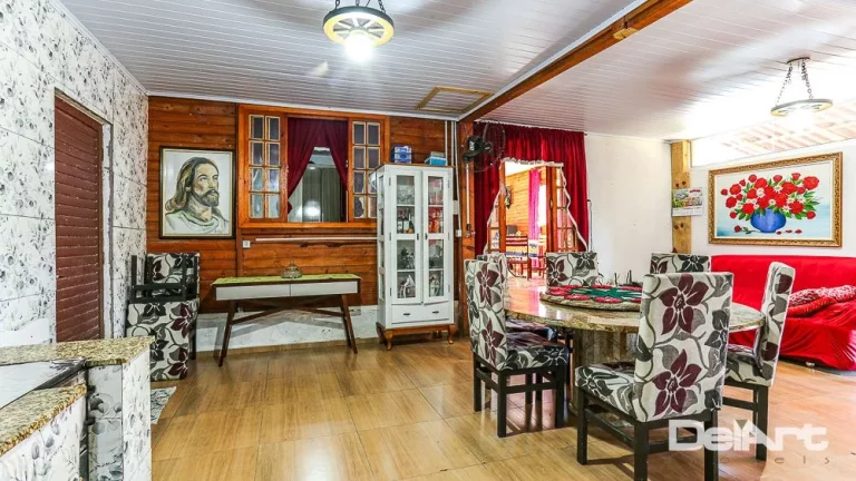 Imagem Chácara com piscina e residência com 160m2 - no Tijuco Preto - com 3.731m² de terreno - localizada ANTES DO PEDÁGIO a apenas 4 km do Portal de Rio Neg