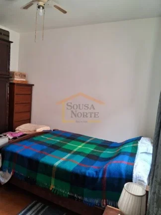 Imagem TERRENO COM 2 CASAS À VENDA.
Casa 1: 3 dormitórios, sendo 1 suíte com hidromassagem, 3 salas, coz...