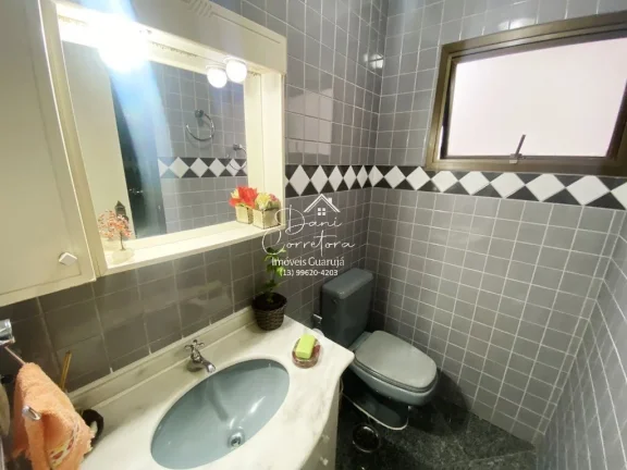 Imagem Apartamento de Alto Padrão à Venda em Guarujá-SP, Pitangueiras: 2 Quartos, 1 Suíte, 2 Salas, 3 Banheiros, 2 Vagas, 100m².