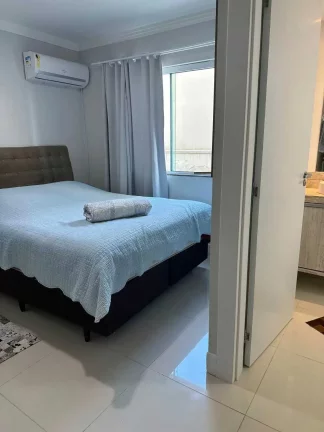 Imagem Apartamento mobiliado com 2 dormitórios sendo 1 suíte e 1 vaga de garagem em Perequê -Porto Belo