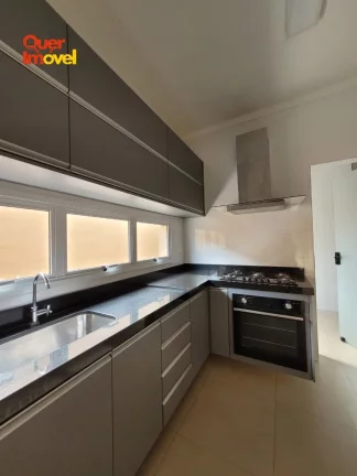 Imagem Oportunidade única: Casa em condomínio de 3 quartos com 156m² no bairro Alto do Vale, Cravinhos-SP! Venda ou locação.