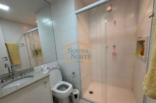 Imagem Apartamento com 120 m² de área útil, 3 dormitórios, sendo 3 suites com armários, sala para dois...