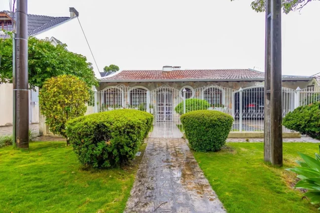 Imagem Casa para Venda em Curitiba, Jardim Social, 4 dormitórios, 1 suíte, 4 banheiros, 4 vagas