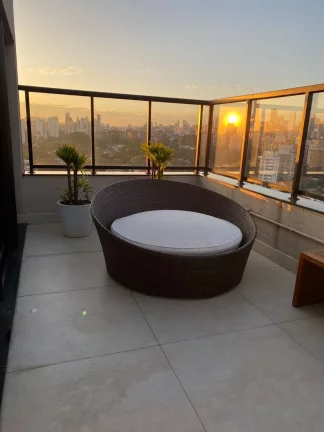 Imagem Lindo apartamento com 43 m², com acabamentos de primeira linha, fogão, armários, bancada da pia e...