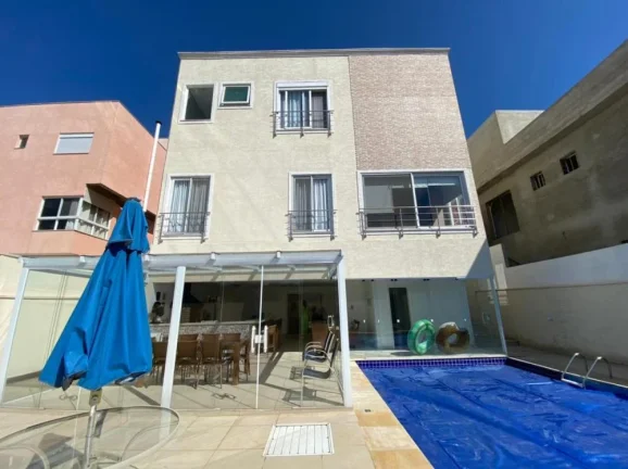 Imagem Casa em Alphaville 415m²