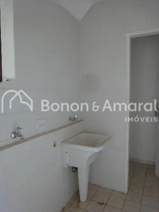 Imagem Excelente casa em condomínio, com 3 quartos com armários, 1 suíte com closet, 1 WC social com gab...