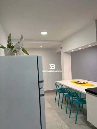 Imagem TOMBO- UMA QUADRA DO MAR , LOCALIAÇÃO ESPETACULAR , GARAGEM DEMARCADA NO PRÉDIO.