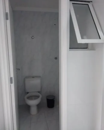 Imagem Apartamento à venda no Guarujá na Praia das Pitangueiras.