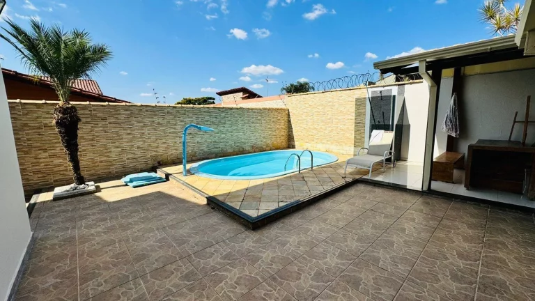 Imagem IMPERDÍVEL!LUXO, CONFORTO E UM EXCELENTE CUSTO-BENEFÍCIO EM UM ÚNICO IMÓVEL