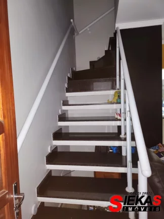 Imagem Sobrado em Condomínio na Vila Guilhermina, São Paulo-SP: 2 Quartos, 1 Sala, 1 Banheiro, 1 Vaga de Garagem!
