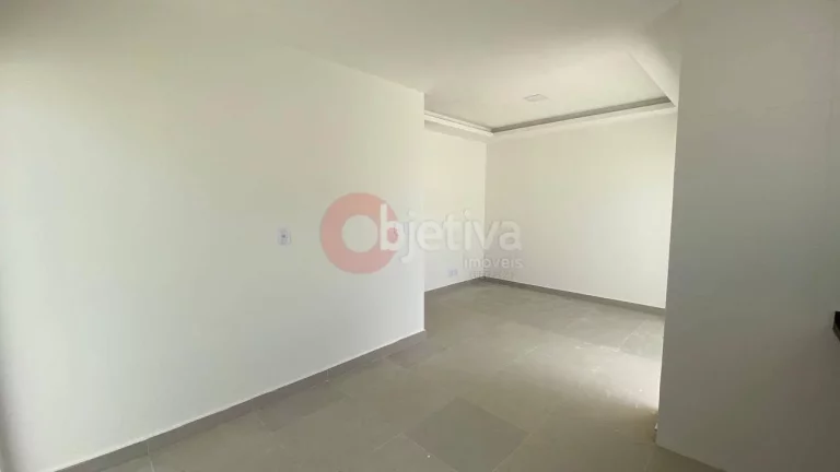 Imagem Casa linear independente, 2 quartos, 110m², Vila do Peró - Cabo Frio