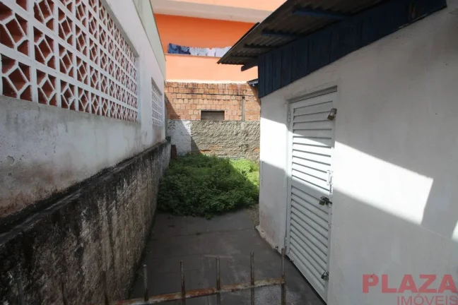 Imagem Terreno com 2 Casas + Depósito | Oportunidade de Investimento em Balneário Camboriú