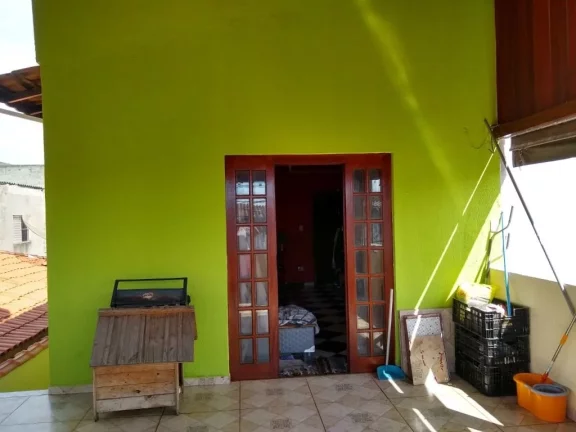 Imagem Sobrado com 2 dormitórios à venda, 186 m² por R$ 400.000,00 - Vila Figueira - Suzano/SP