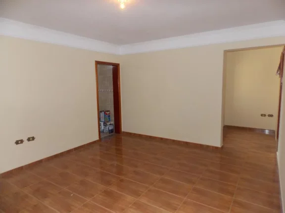 Imagem Sobrado com Ponto Comercial à Venda em Excelente Localização – 280m² – R$ 780 mil