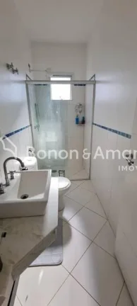 Imagem Linda casa à venda em Valinhos/SP, em condomínio fechado, com 4 quartos, piscina e ar condicionado...