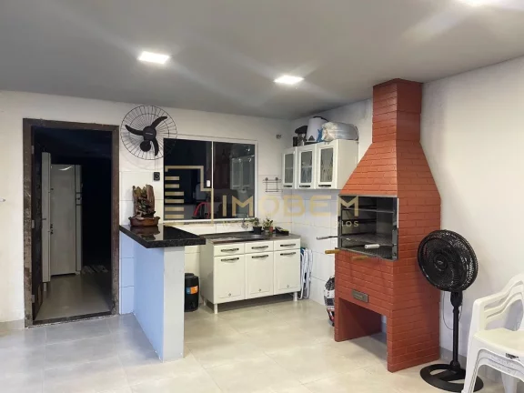 Imagem Imperdível casa à venda em Sinop-MT, Residencial Buritis: 3 quartos, 1 suíte, 1 sala, 3 banheiros, 2 vagas, 130m².