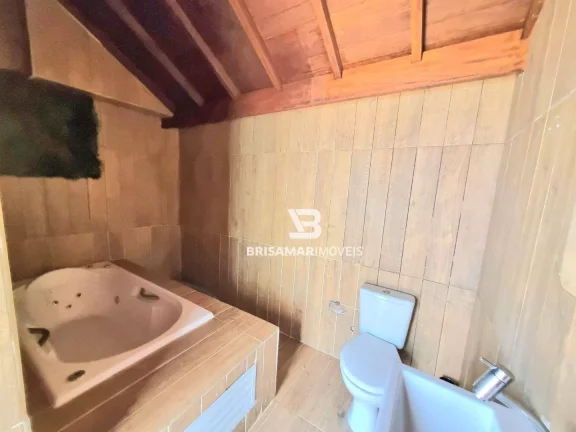 Imagem PITANGUEIRAS- MARAVILHOSA COBERTURA DUPLEX , UMA QUADRA DA PRAIA , LOCALIZAÇÃO ESPETACULAR .
