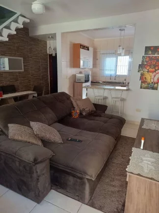 Imagem Sobrado com 2 dormitórios à venda, 79 m² por R$ 318.000 - Oceanópolis - Mongaguá/SP