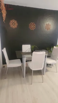Imagem Lindo Apartamento 2 dormitórios - Mobiliado - Jd. Umuarama