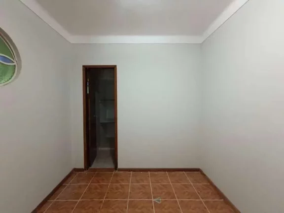 Imagem Casa aconchegante com excelente localização no bairro São Sebastião
