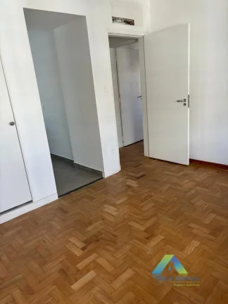 Imagem Apartamento com 3 dormitórios e 4 banheiros no Jardim América/SP!