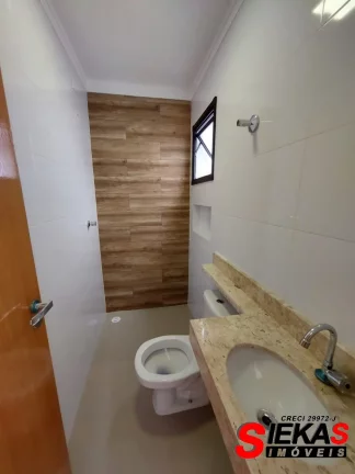Imagem Imperdível oportunidade: Casa à venda na Vila São Geraldo, São Paulo-SP! 3 quartos, 1 suíte, 1 sala, 2 banheiros, 2 vagas, 108m².