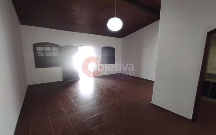 Imagem Casa a venda no Village do Sol I com 4 quartos - Palmeiras - Cabo Frio