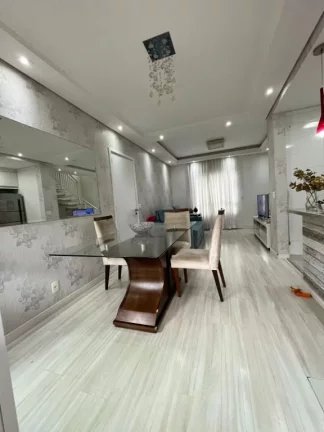Imagem Sobrado com 2 dormitórios à venda, 72 m² por R$ 600.000,00 - Jardim Carlos Cooper - Suzano/SP