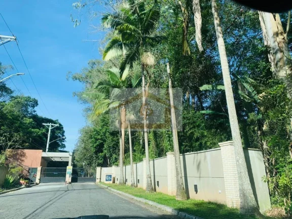 Imagem São 4 quartos, sendo 2 suítes, 5 vagas, Imperdível , residencial com apenas 34 casas