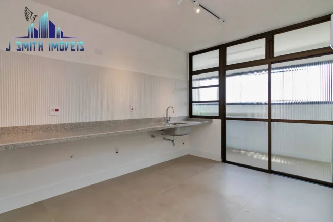 Imagem APTO 126m², REFORMADO E ATUALIZADO, VILA MADALENA, 2 SUÍTES, 2 VAGAS