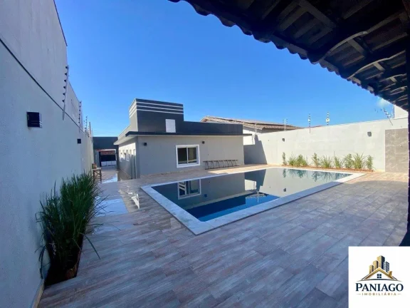 Imagem Casa Térrea com Piscina no Bairro Boa Esperança