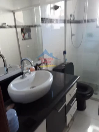 Imagem Sobrado-Alto-Padrao-para-Venda-em-Vila-Curuca-Santo-Andre-SP