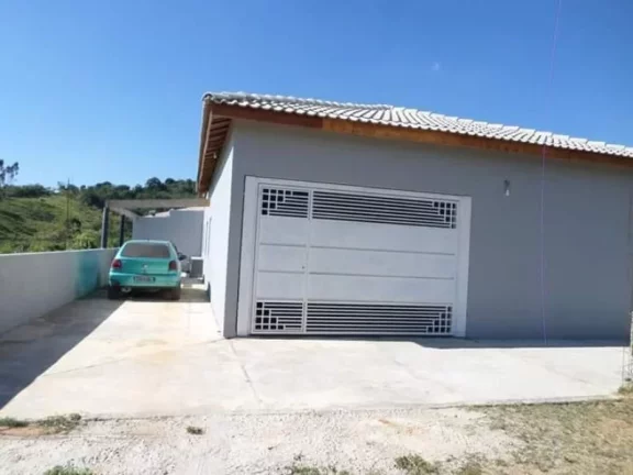 Imagem SITIO EM S.J.CAMPOS, PRÓXIMO DA CIDADE, COM CASA DE 3 DORMITÓRIOS (1 STE), 5 LAGOS PARA PESCARIA