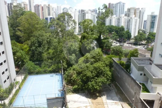 Imagem Apartamento à venda com 3 quartos, sendo 1 suíte, no condomínio Edifício Casa Blanca, São Paulo - SP
