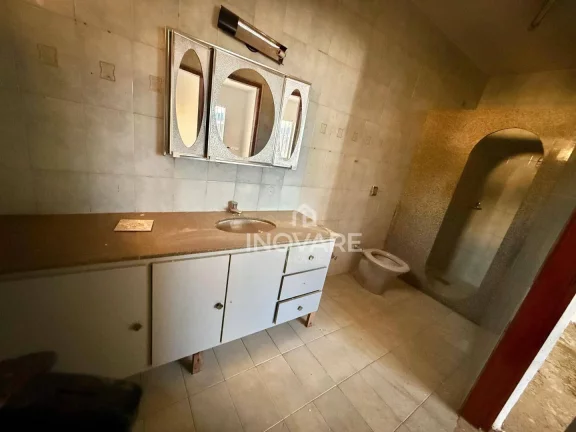 Imagem Casa com 3 dormitórios para alugar, 272 m² por R$ 2.500,00/mês - Setor Central - Itumbiara/GO